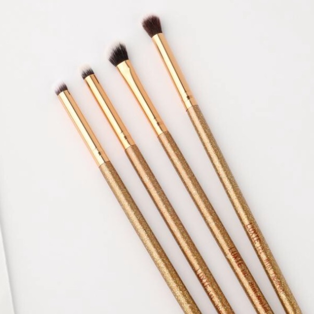 NEW Luxie's 4 Piece Brush Set and Mask Bundle